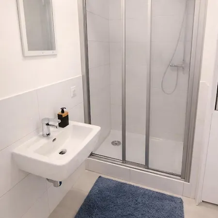 Modern Renovated For Work And Family Lejlighed